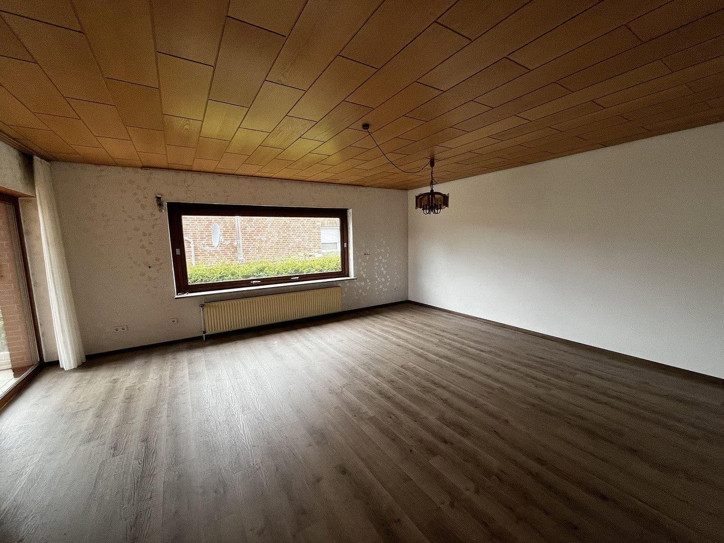 Pronájem bytu 3+1 90 m², Calberlah, Dolní Sasko Pronájem bytu 3+1 90 m², Calberlah, Dolní Sasko