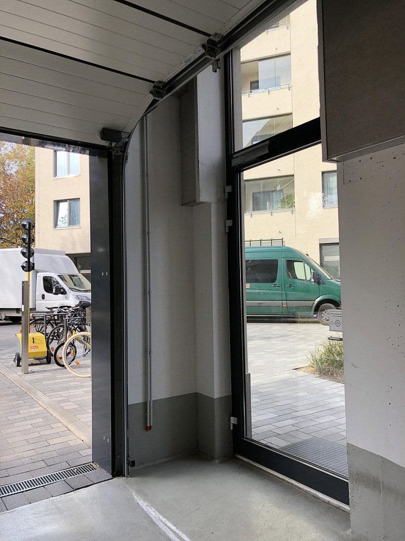 Pronájem garáže, Lehrter Strasse 25 D, Berlin, Berlín Pronájem garáže, Lehrter Strasse 25 D, Berlin, Berlín