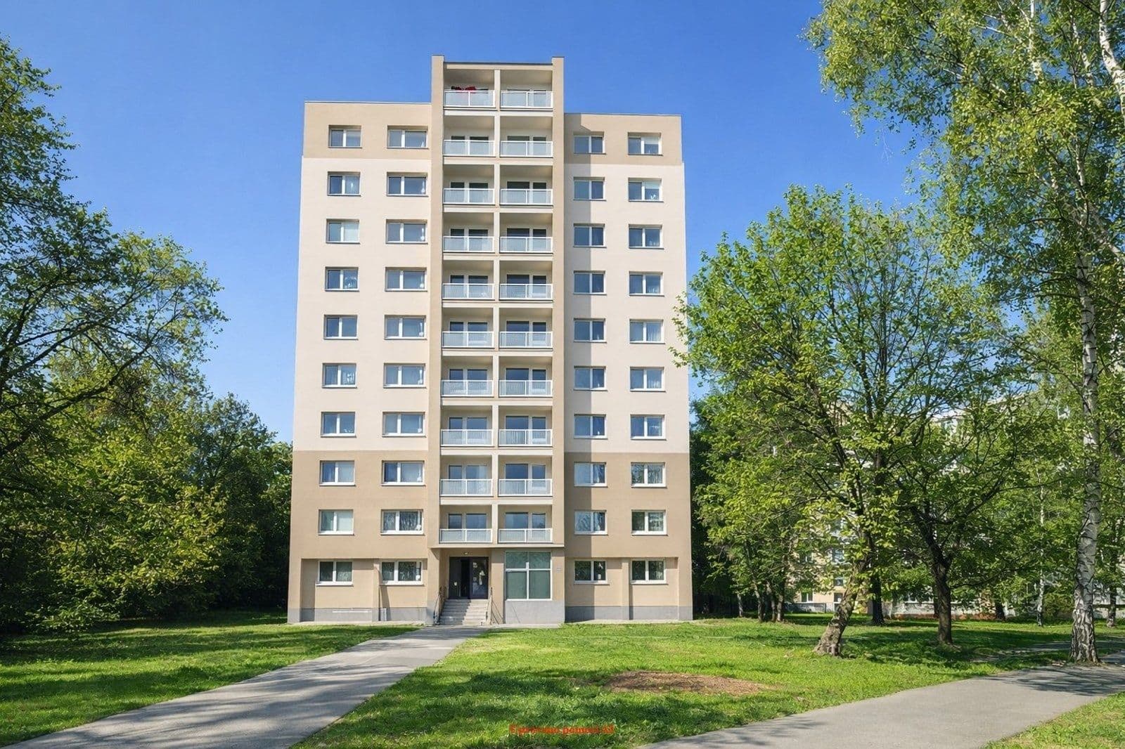 Pronájem bytu 1+kk 28 m², Československé armády, Frýdek-Místek, Moravskoslezský kraj Pronájem bytu 1+kk 28 m², Československé armády, Frýdek-Místek, Moravskoslezský kraj