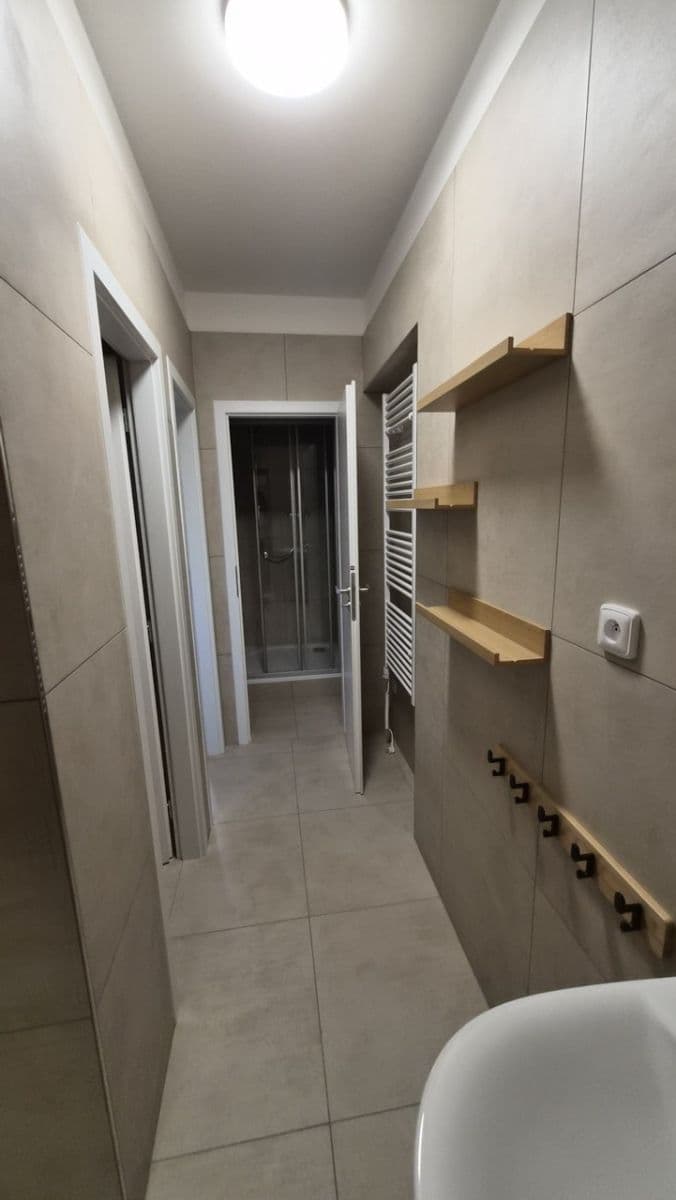 Pronájem bytu 6+1 138 m², Pekařská, Brno, Jihomoravský kraj Pronájem bytu 6+1 138 m², Pekařská, Brno, Jihomoravský kraj