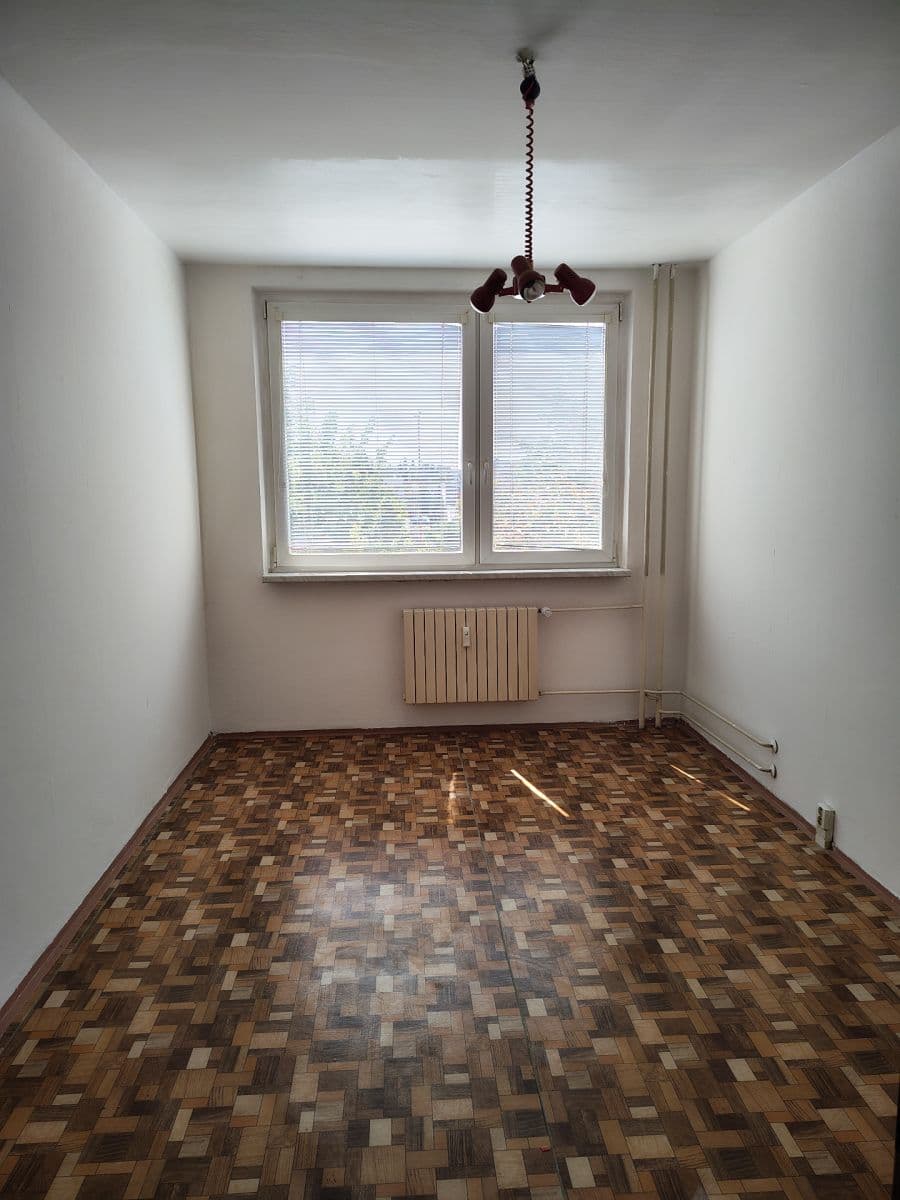 Prodej bytu 3+1 68 m², Na Valtické, Břeclav, Jihomoravský kraj Prodej bytu 3+1 68 m², Na Valtické, Břeclav, Jihomoravský kraj