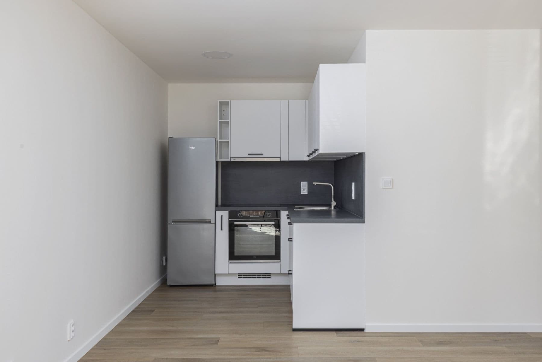 Pronájem bytu 2+kk 43 m², Krupná, Praha, Praha Pronájem bytu 2+kk 43 m², Krupná, Praha, Praha