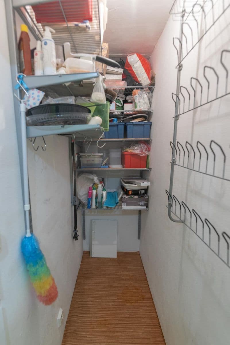 Prodej bytu 3+1 66 m², Urxova, Hradec Králové, Královéhradecký kraj Prodej bytu 3+1 66 m², Urxova, Hradec Králové, Královéhradecký kraj