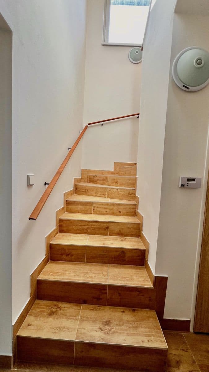 Pronájem bytu 4+kk 125 m², Kounice, Středočeský kraj Pronájem bytu 4+kk 125 m², Kounice, Středočeský kraj