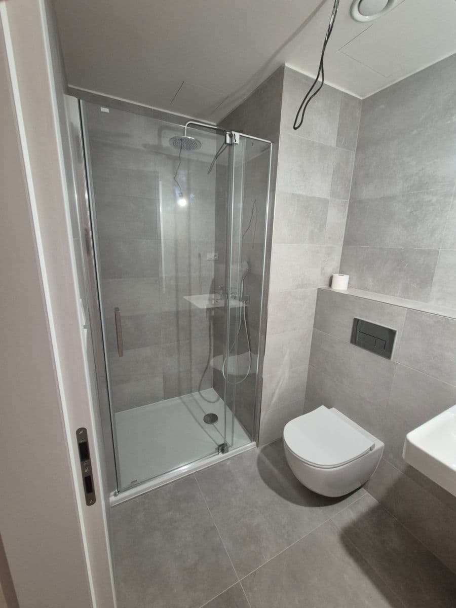 Pronájem bytu 1+kk 46 m², K Červenému vrchu, Praha, Praha Pronájem bytu 1+kk 46 m², K Červenému vrchu, Praha, Praha
