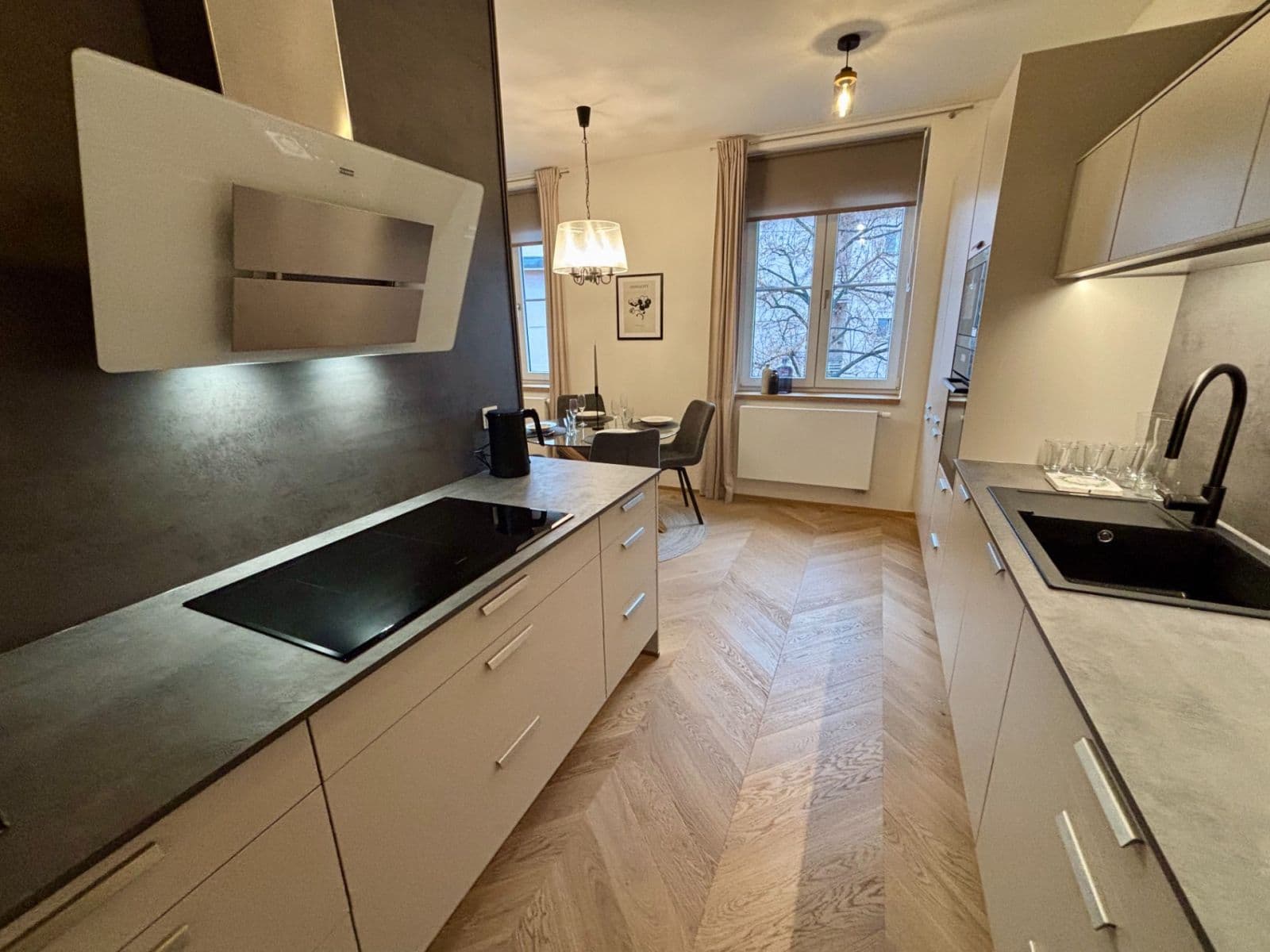 Pronájem bytu 4+kk 89 m², Na Zlatnici, Praha, Praha Pronájem bytu 4+kk 89 m², Na Zlatnici, Praha, Praha