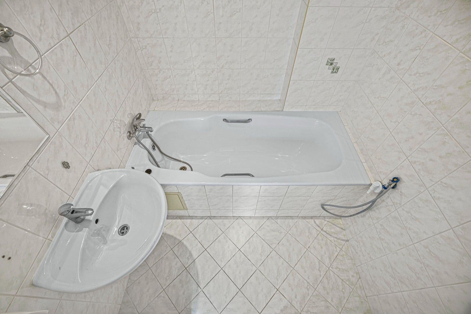 Pronájem bytu 1+1 44 m², Komenského náměstí, Říčany, Středočeský kraj Pronájem bytu 1+1 44 m², Komenského náměstí, Říčany, Středočeský kraj