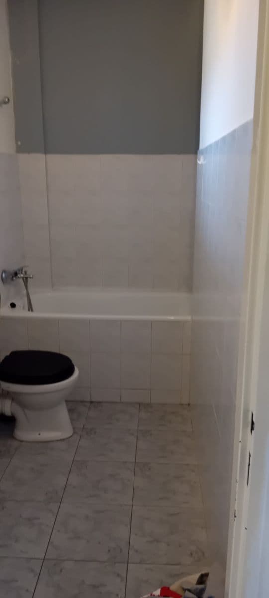 Pronájem bytu 1+kk 30 m², Obětí 6. května, Praha, Praha Pronájem bytu 1+kk 30 m², Obětí 6. května, Praha, Praha