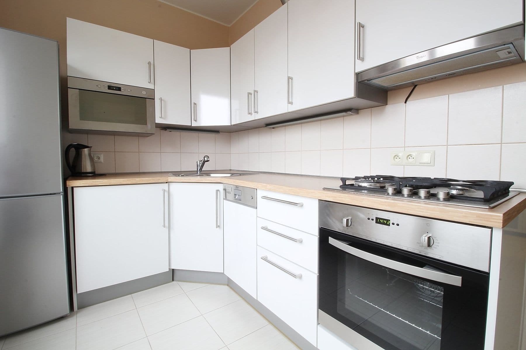 Pronájem bytu 2+1 52 m², Počernická, Praha, Praha Pronájem bytu 2+1 52 m², Počernická, Praha, Praha