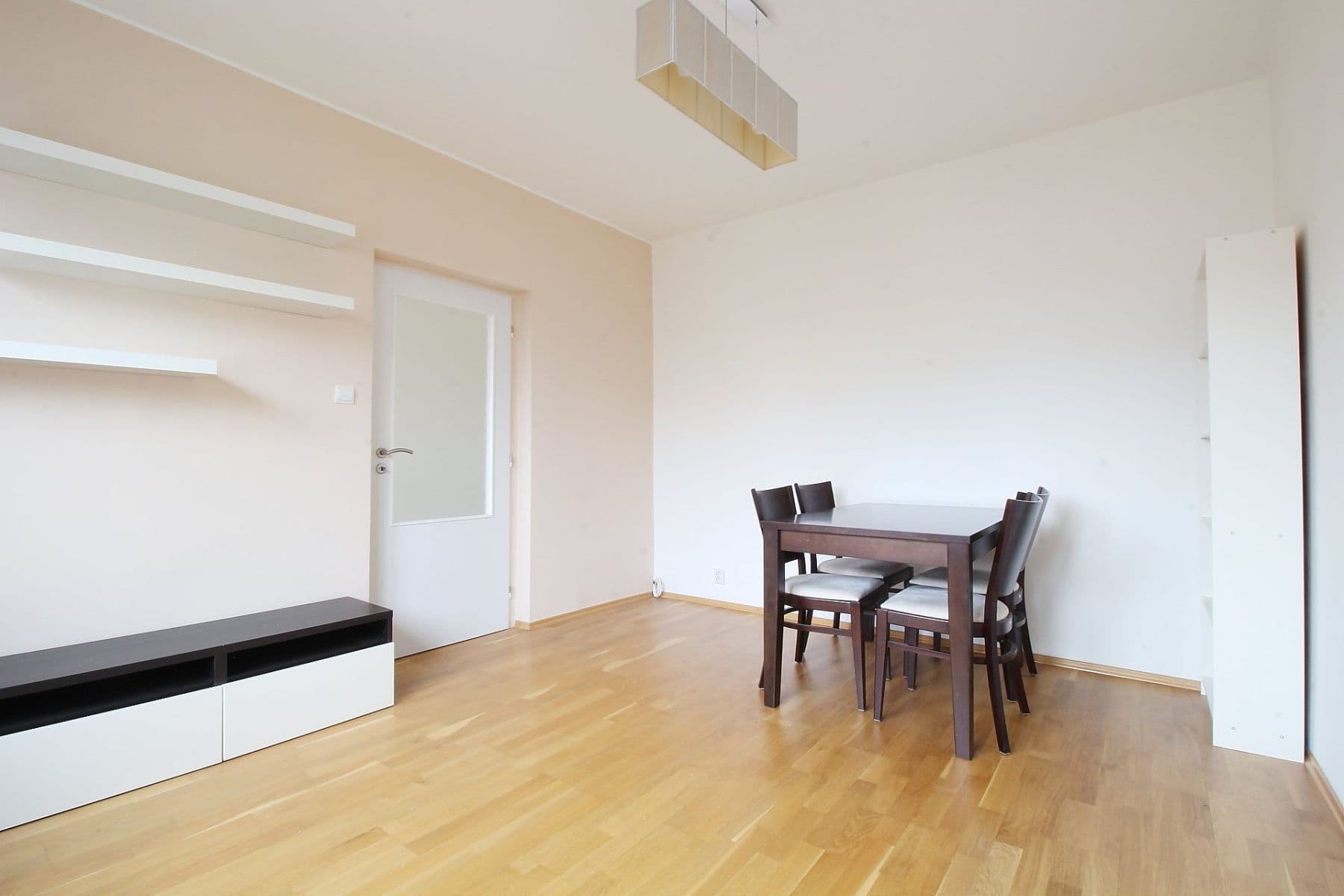 Pronájem bytu 2+1 52 m², Počernická, Praha, Praha Pronájem bytu 2+1 52 m², Počernická, Praha, Praha
