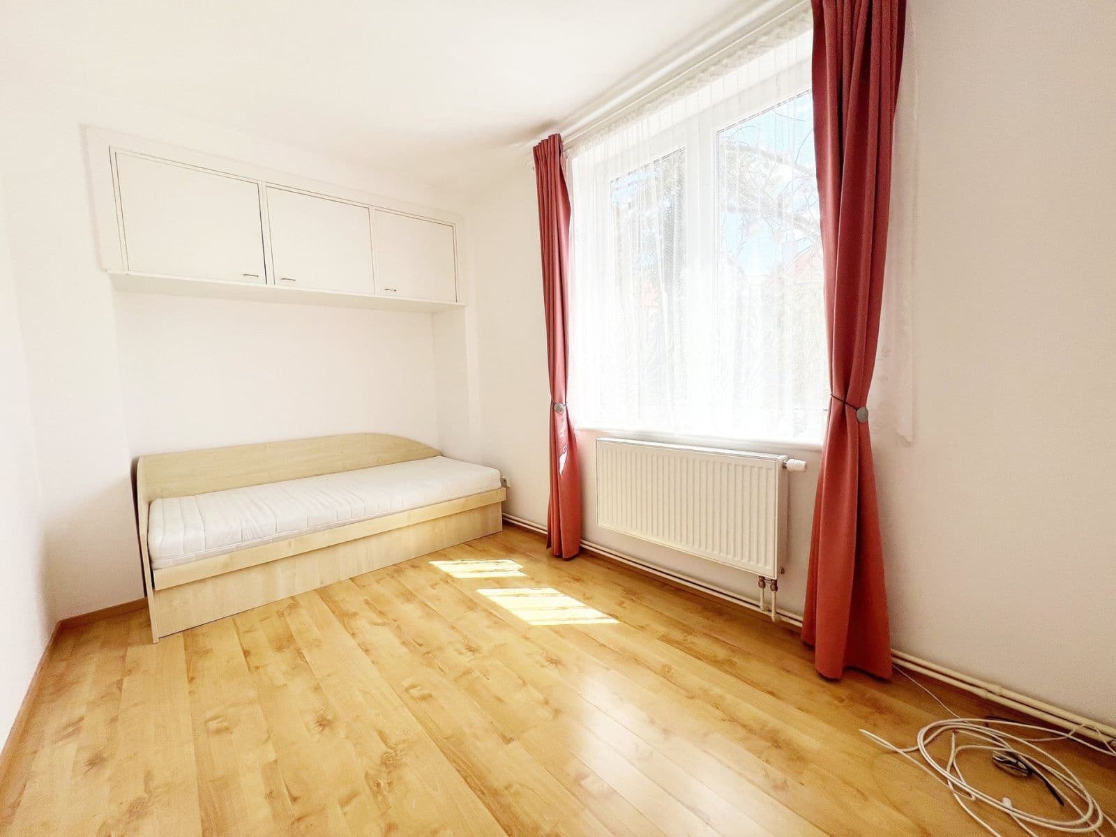 Pronájem bytu 3+1 72 m², Na Šutce, Praha, Praha Pronájem bytu 3+1 72 m², Na Šutce, Praha, Praha