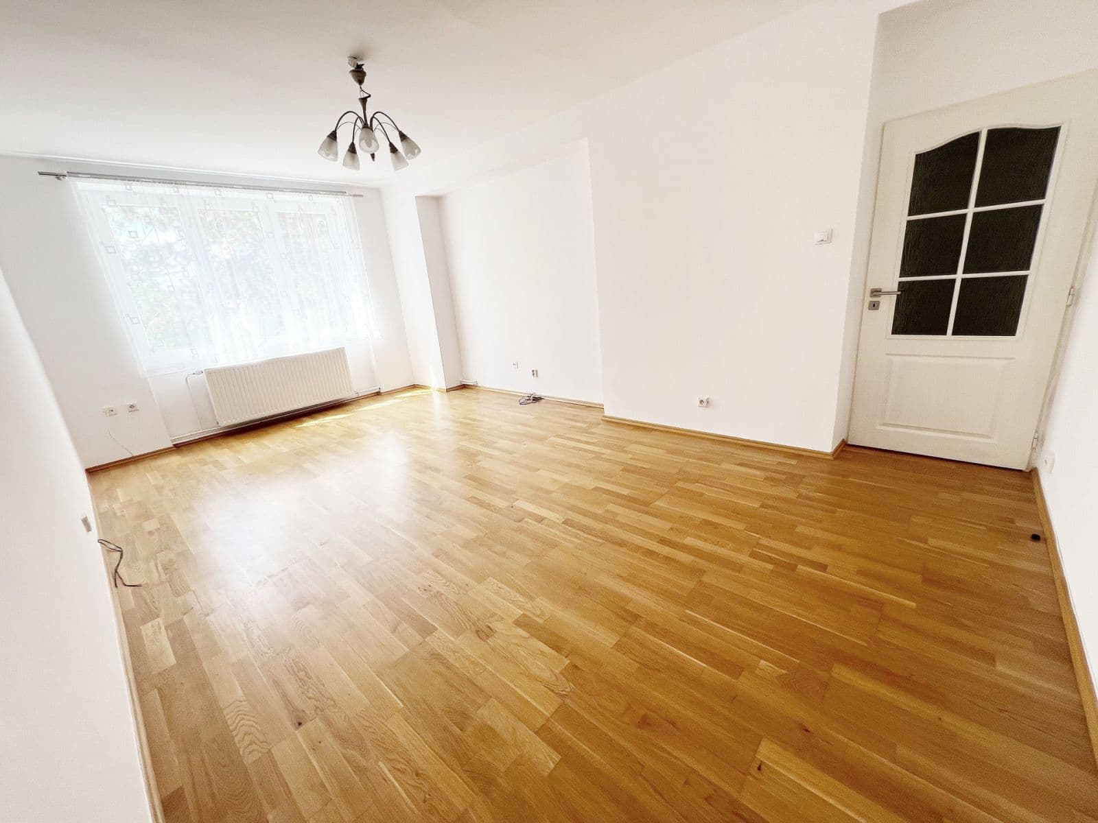 Pronájem bytu 3+1 72 m², Na Šutce, Praha, Praha Pronájem bytu 3+1 72 m², Na Šutce, Praha, Praha