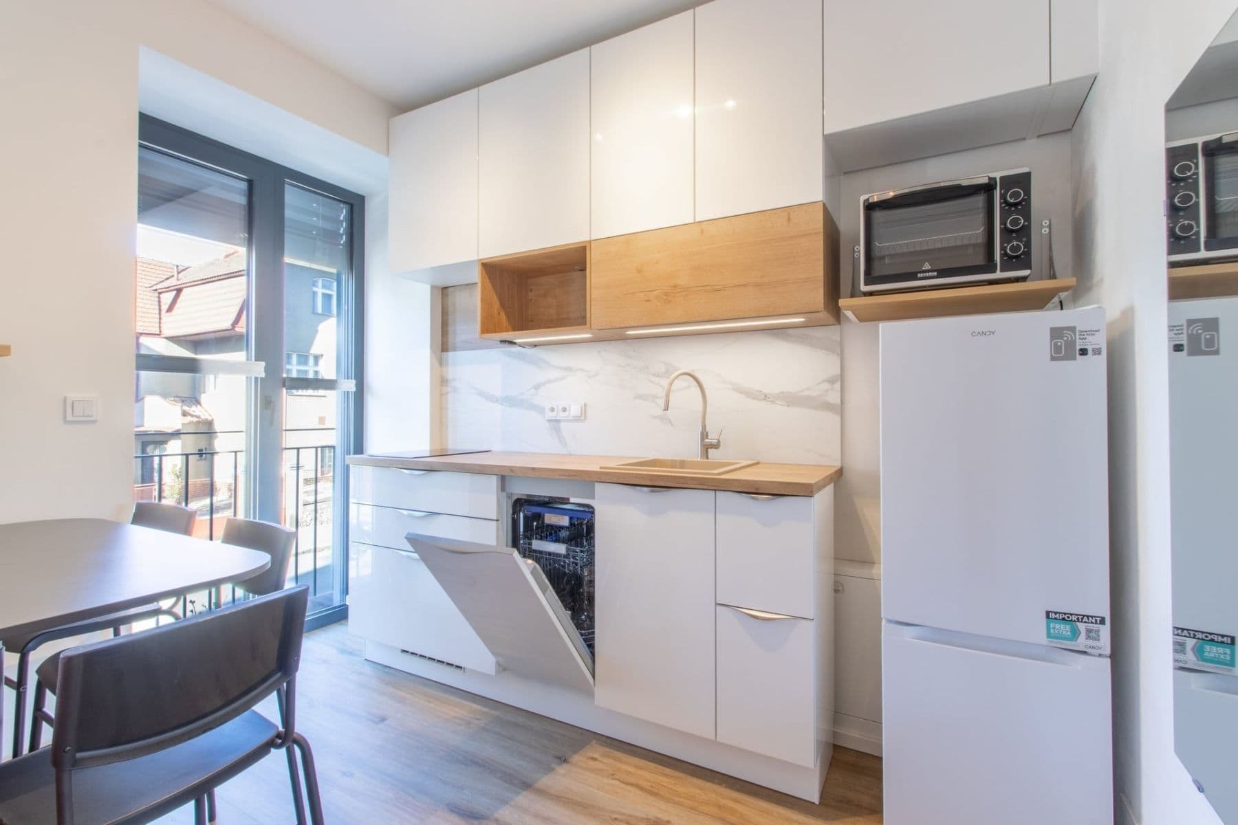 Pronájem bytu 1+kk 26 m², Na Topolce, Praha, Praha Pronájem bytu 1+kk 26 m², Na Topolce, Praha, Praha