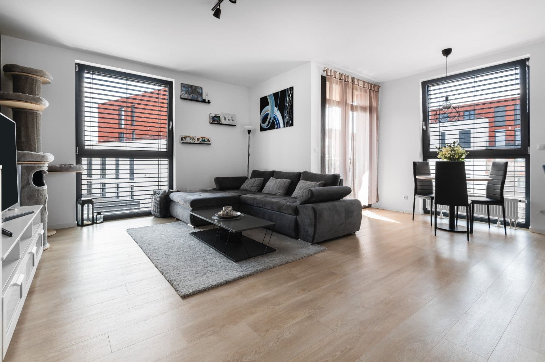 Prodej bytu 2+kk 65 m², Zásmucká, Kolín, Středočeský kraj Prodej bytu 2+kk 65 m², Zásmucká, Kolín, Středočeský kraj