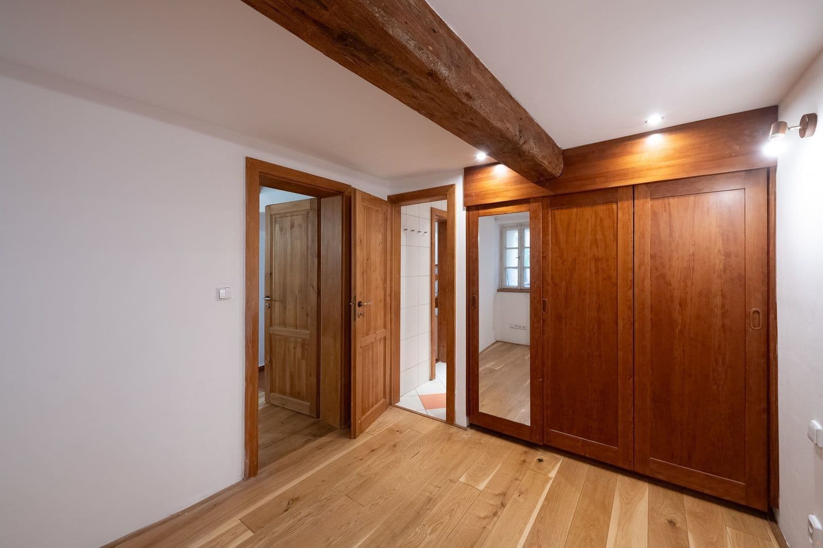 Pronájem bytu 2+kk 49 m², Sněmovní, Praha, Praha Pronájem bytu 2+kk 49 m², Sněmovní, Praha, Praha