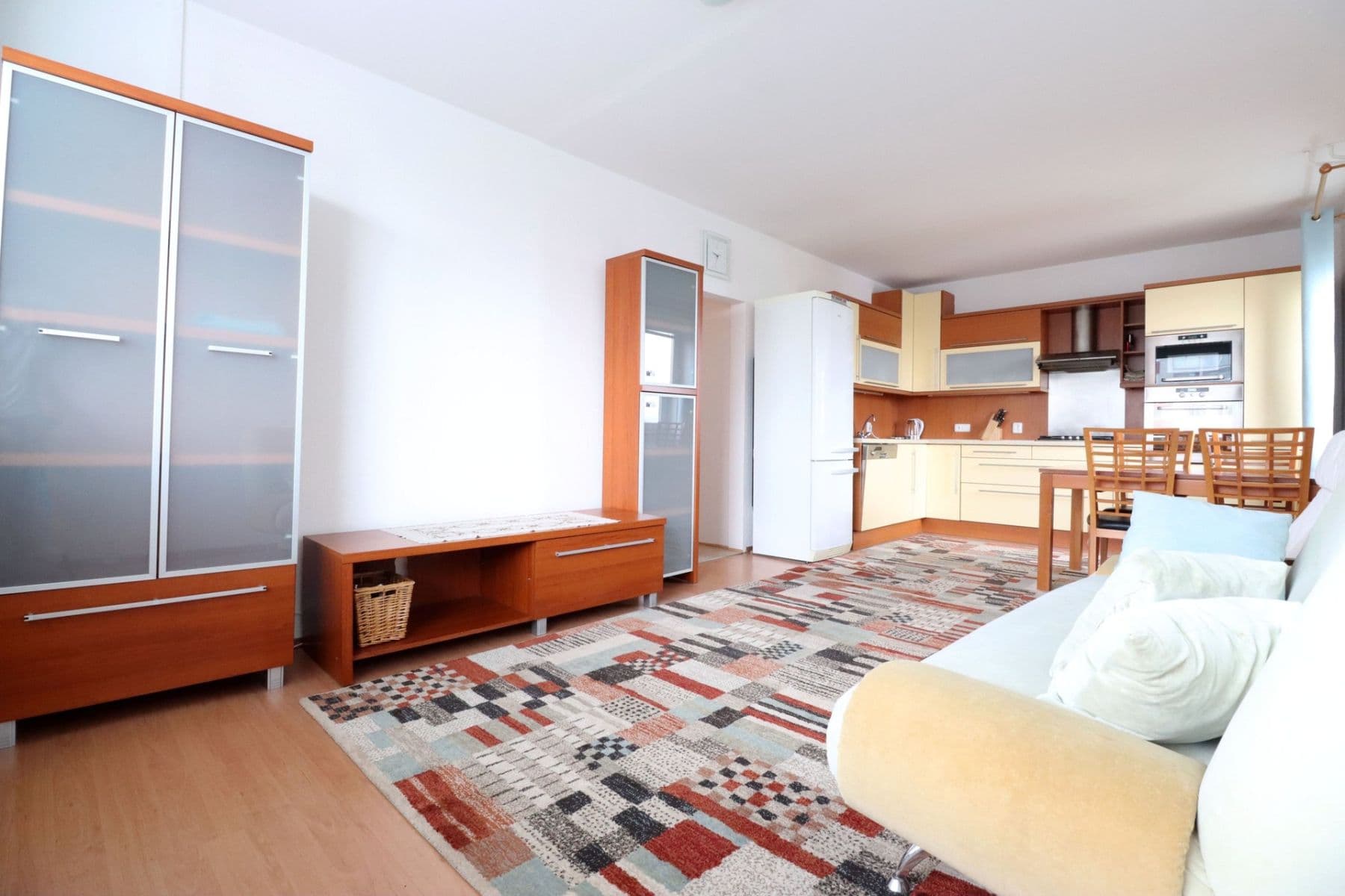 Pronájem bytu 3+kk 65 m², Vazovova, Praha, Praha Pronájem bytu 3+kk 65 m², Vazovova, Praha, Praha