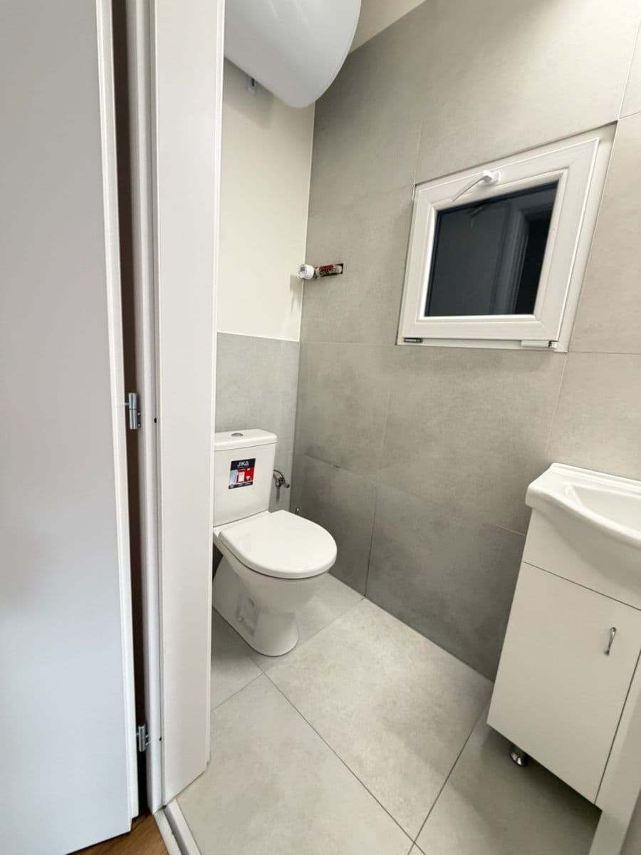 Pronájem bytu 1+kk 24 m², Písecká, Praha, Praha Pronájem bytu 1+kk 24 m², Písecká, Praha, Praha