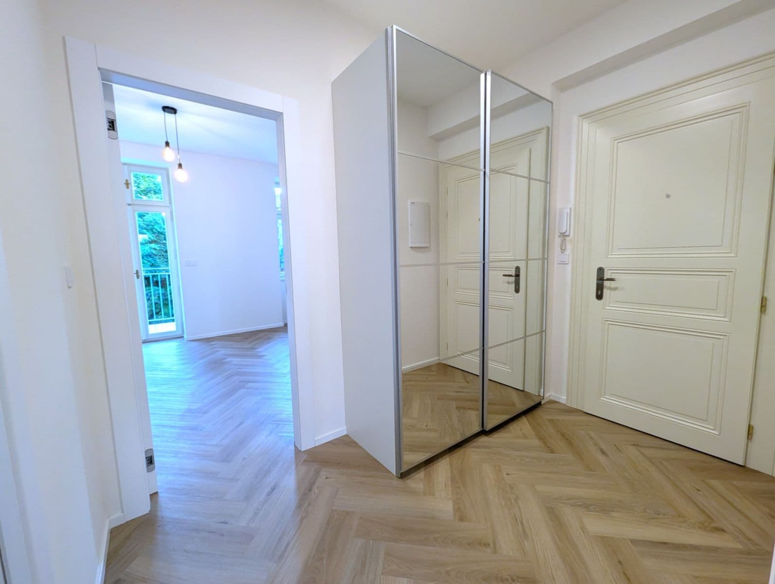 Pronájem bytu 2+kk 51 m², Bořivojova, Praha, Praha Pronájem bytu 2+kk 51 m², Bořivojova, Praha, Praha