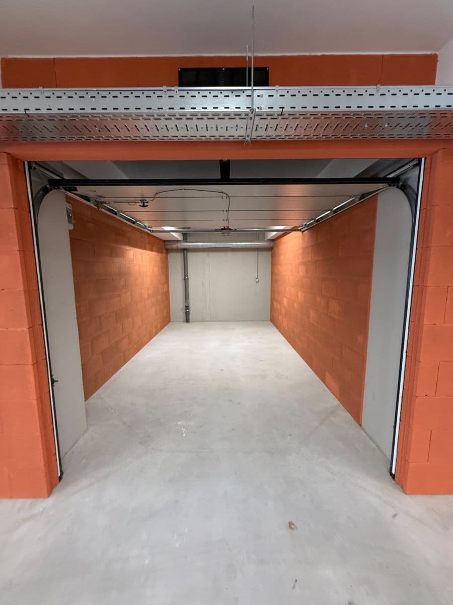 Pronájem bytu 3+kk 71 m², Dubečská, Praha, Praha Pronájem bytu 3+kk 71 m², Dubečská, Praha, Praha