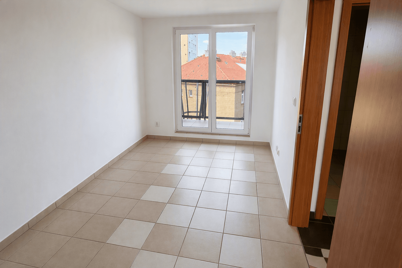 Pronájem bytu 4+kk 109 m², Pod Lipami, Praha, Praha Pronájem bytu 4+kk 109 m², Pod Lipami, Praha, Praha