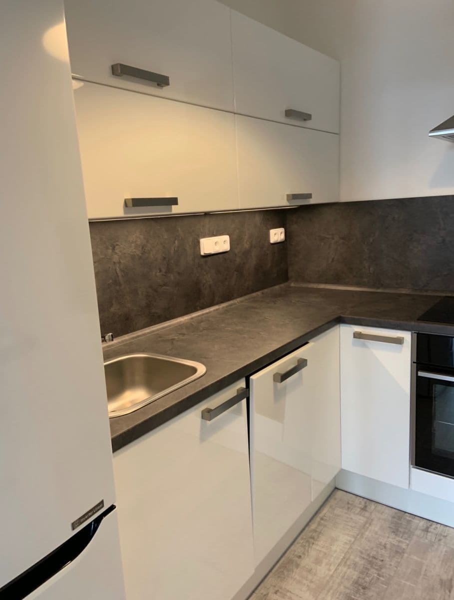 Pronájem bytu 2+kk 55 m², Lipová, Most, Ústecký kraj Pronájem bytu 2+kk 55 m², Lipová, Most, Ústecký kraj