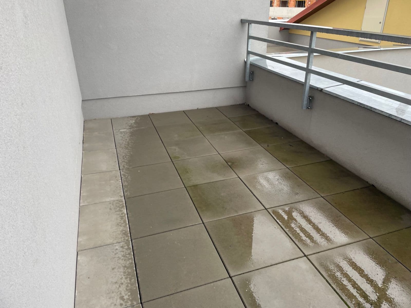 Pronájem bytu 1+kk 30 m², Jaroslava Holečka, Kladno, Středočeský kraj Pronájem bytu 1+kk 30 m², Jaroslava Holečka, Kladno, Středočeský kraj