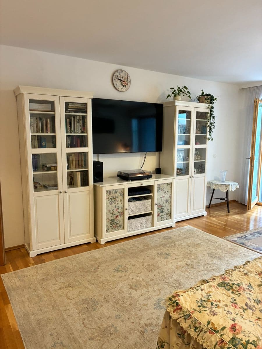 Prodej bytu 1+kk 54 m², Tibetská, Praha, Praha Prodej bytu 1+kk 54 m², Tibetská, Praha, Praha