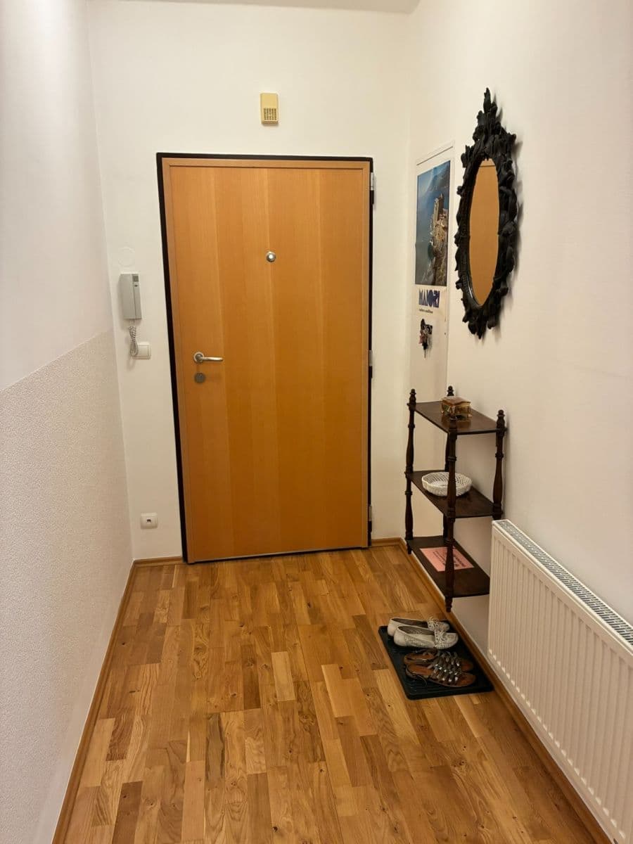 Prodej bytu 1+kk 54 m², Tibetská, Praha, Praha Prodej bytu 1+kk 54 m², Tibetská, Praha, Praha