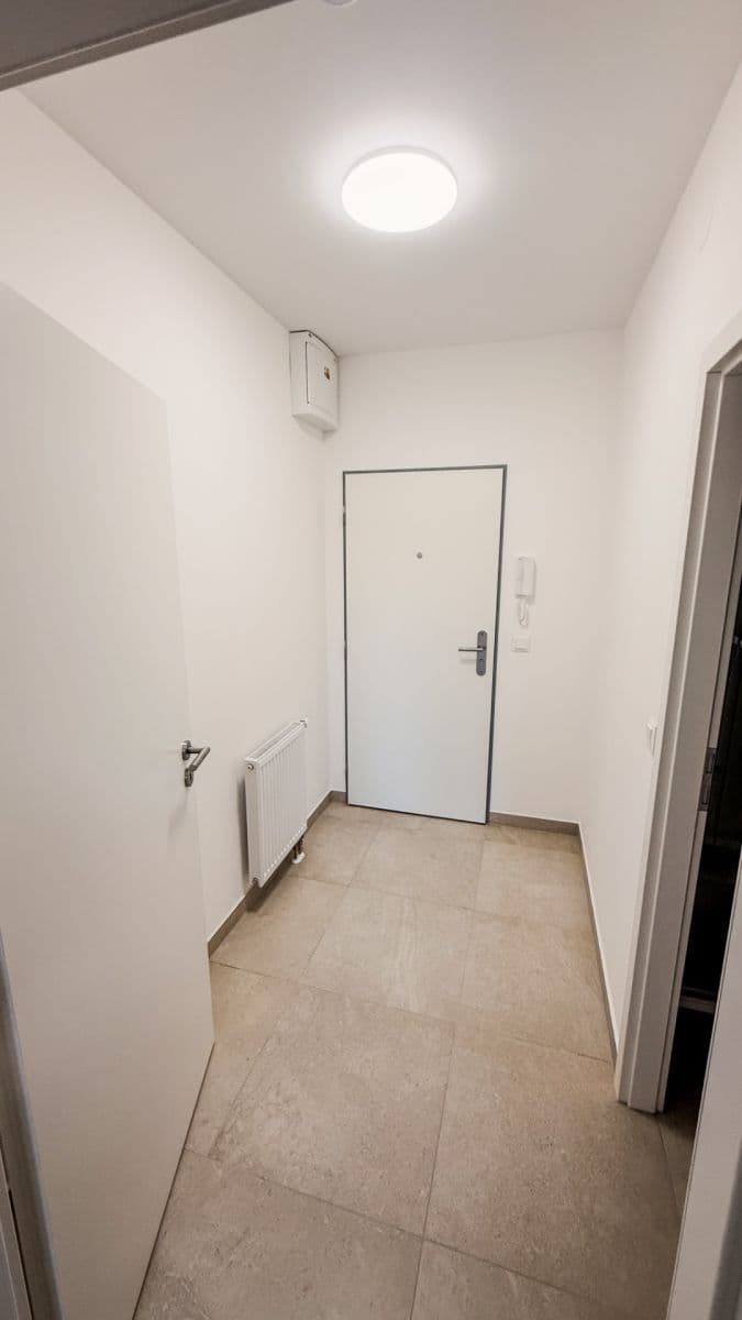 Pronájem bytu 1+kk 32 m², Zbůch, Plzeňský kraj Pronájem bytu 1+kk 32 m², Zbůch, Plzeňský kraj