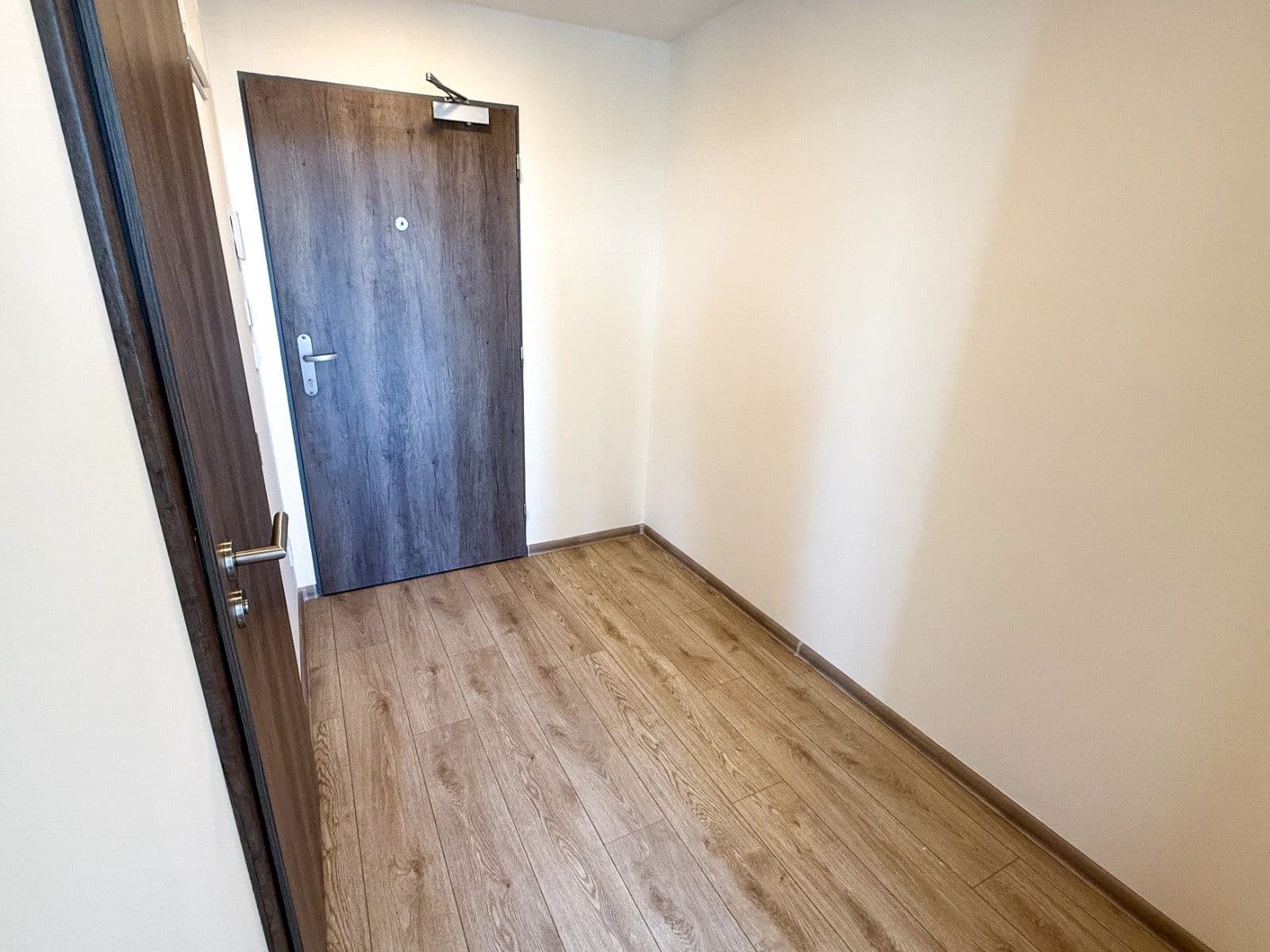 Pronájem bytu 1+kk 30 m², Arnošta Staňka, Praha, Praha Pronájem bytu 1+kk 30 m², Arnošta Staňka, Praha, Praha