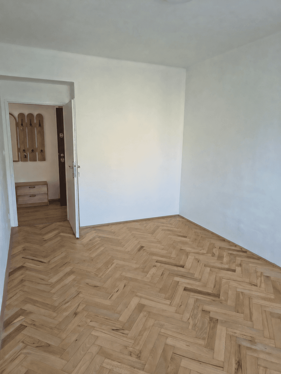 Pronájem bytu 3+1 74 m², Sladkovského, Kolín, Středočeský kraj Pronájem bytu 3+1 74 m², Sladkovského, Kolín, Středočeský kraj