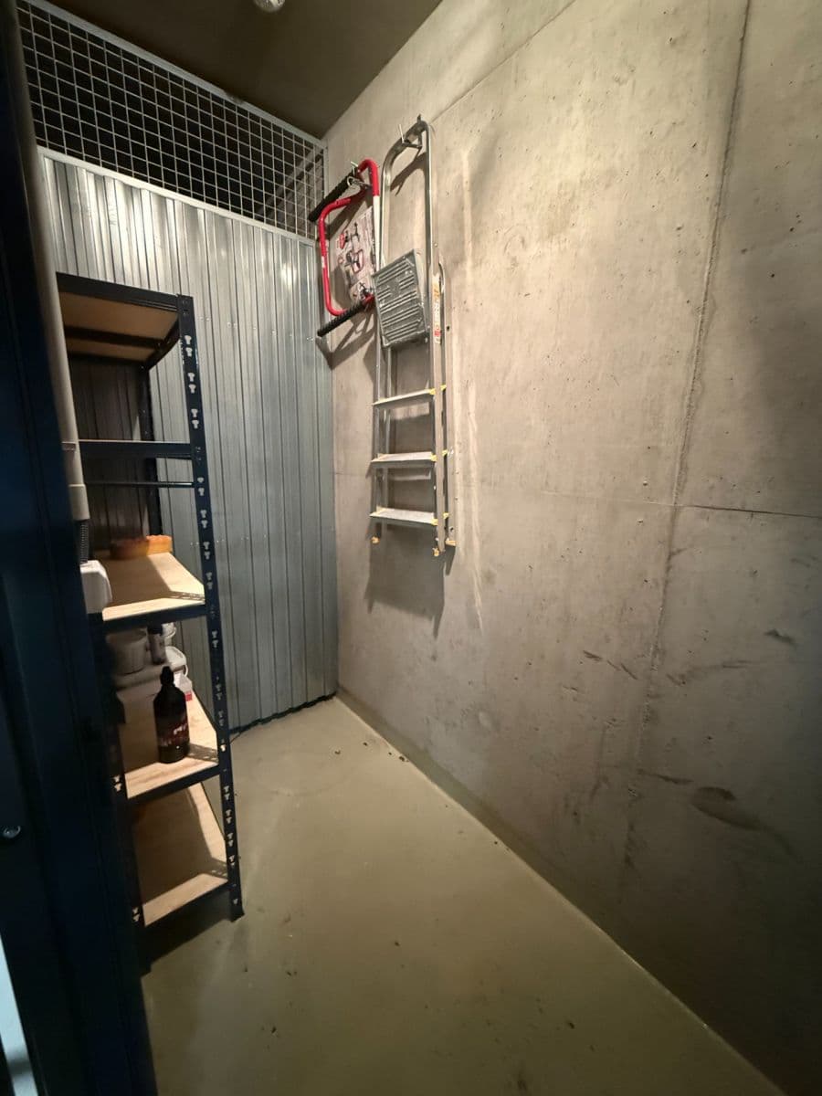 Pronájem bytu 2+kk 49 m², Zvěřinova, Praha, Praha Pronájem bytu 2+kk 49 m², Zvěřinova, Praha, Praha