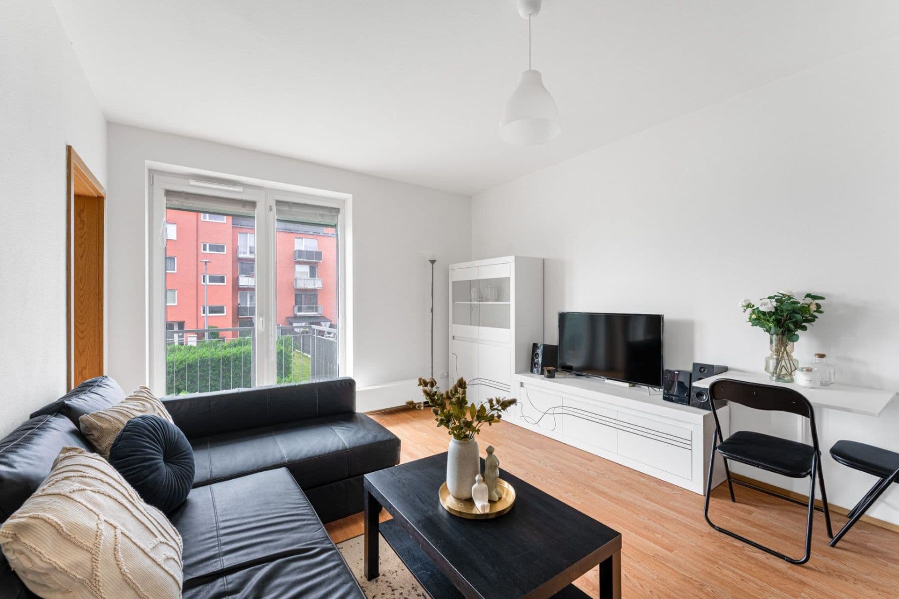 Pronájem bytu 2+kk 52 m², Ječná, Hostivice, Středočeský kraj Pronájem bytu 2+kk 52 m², Ječná, Hostivice, Středočeský kraj