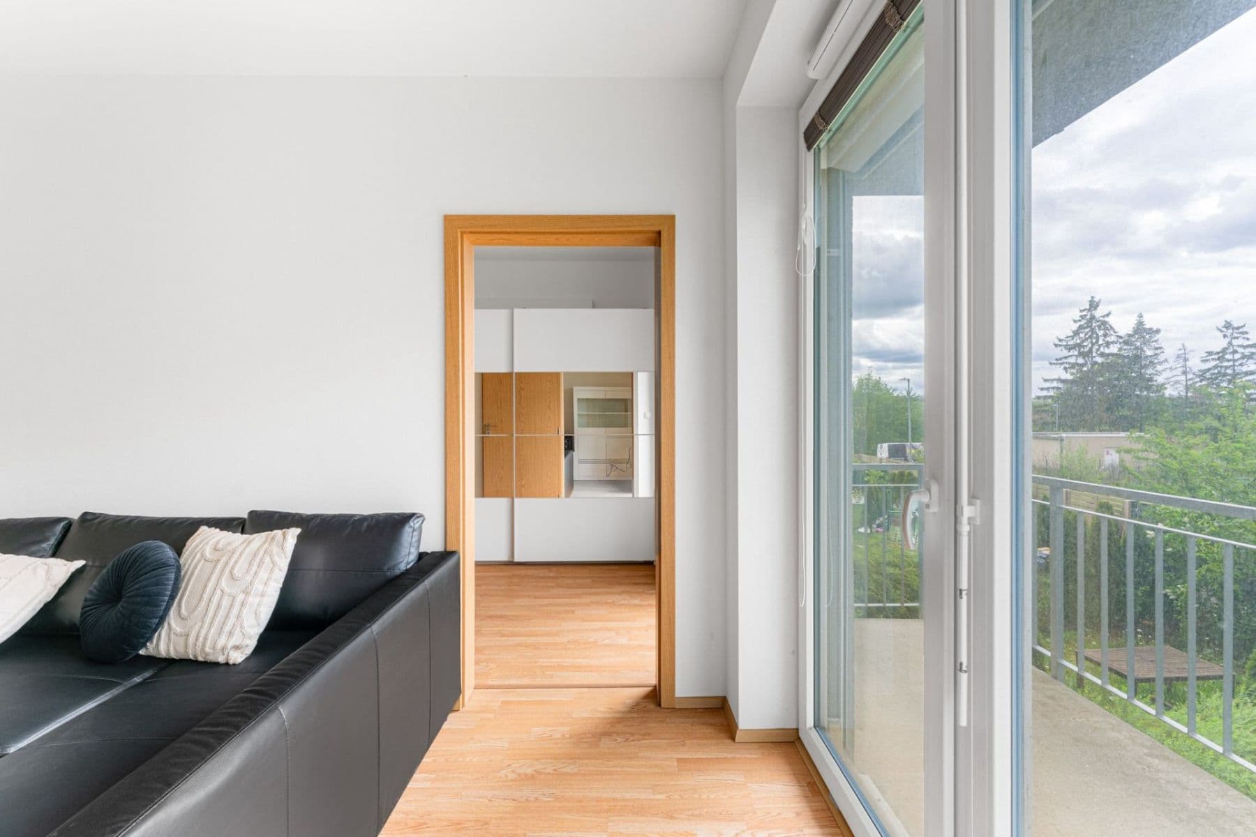 Pronájem bytu 2+kk 52 m², Ječná, Hostivice, Středočeský kraj Pronájem bytu 2+kk 52 m², Ječná, Hostivice, Středočeský kraj