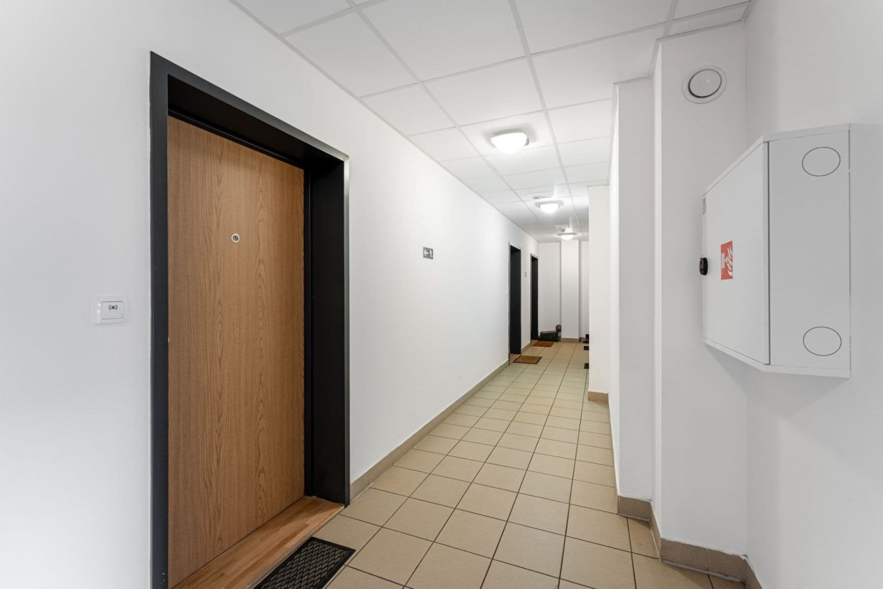 Pronájem bytu 2+kk 52 m², Ječná, Hostivice, Středočeský kraj Pronájem bytu 2+kk 52 m², Ječná, Hostivice, Středočeský kraj