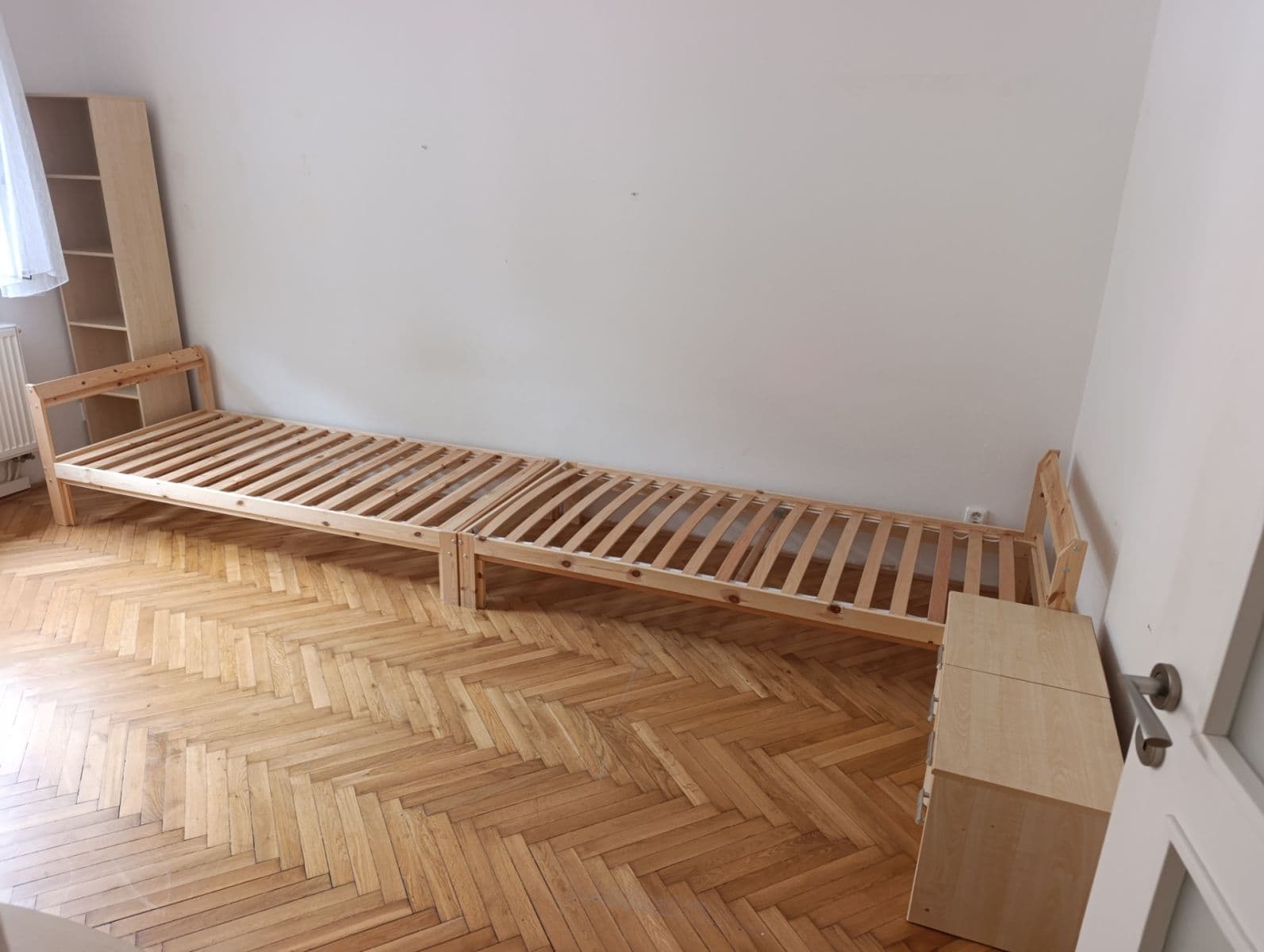 Pronájem bytu 1+1 26 m², Železničního pluku, Pardubice, Pardubický kraj Pronájem bytu 1+1 26 m², Železničního pluku, Pardubice, Pardubický kraj