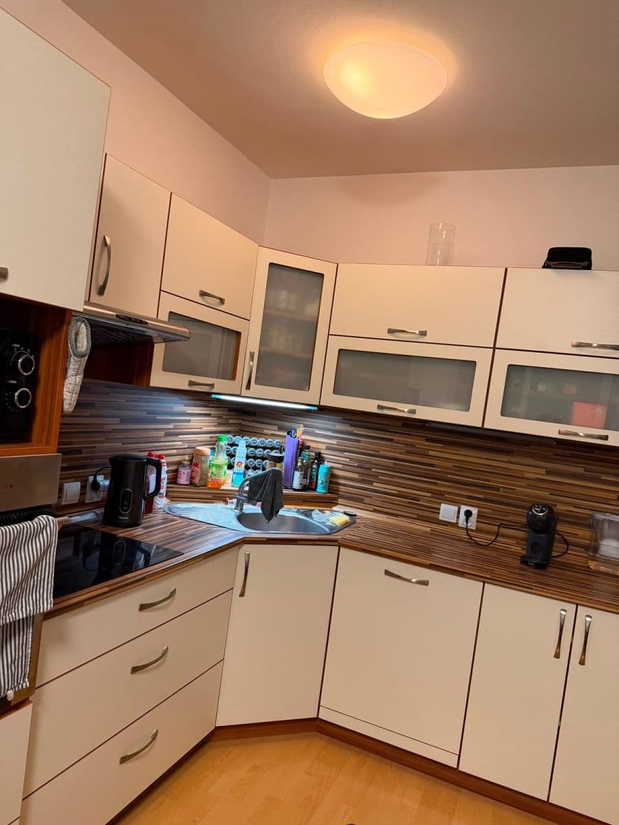 Pronájem bytu 2+kk 52 m², Peškova, Olomouc, Olomoucký kraj Pronájem bytu 2+kk 52 m², Peškova, Olomouc, Olomoucký kraj
