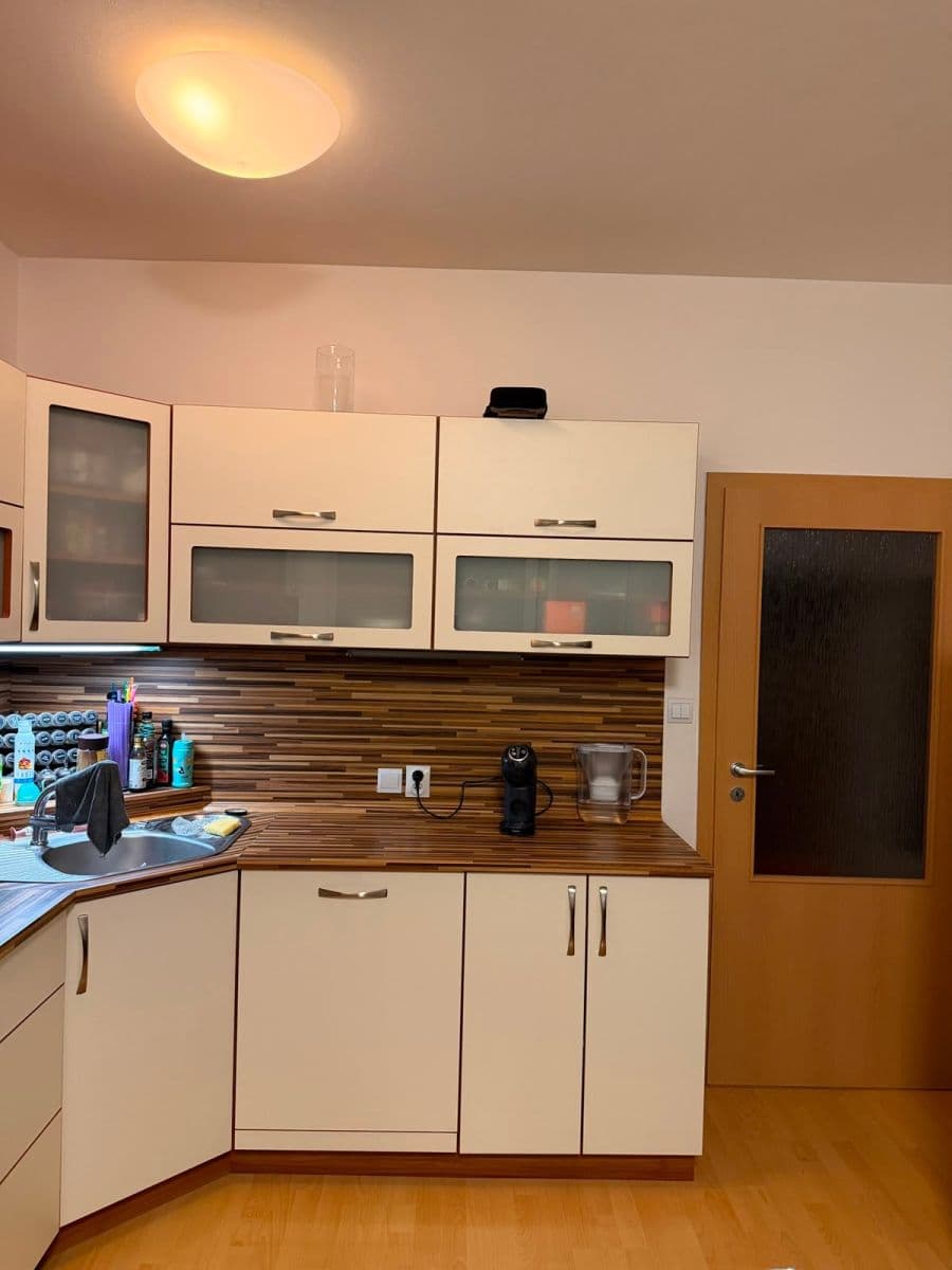 Pronájem bytu 2+kk 52 m², Peškova, Olomouc, Olomoucký kraj Pronájem bytu 2+kk 52 m², Peškova, Olomouc, Olomoucký kraj