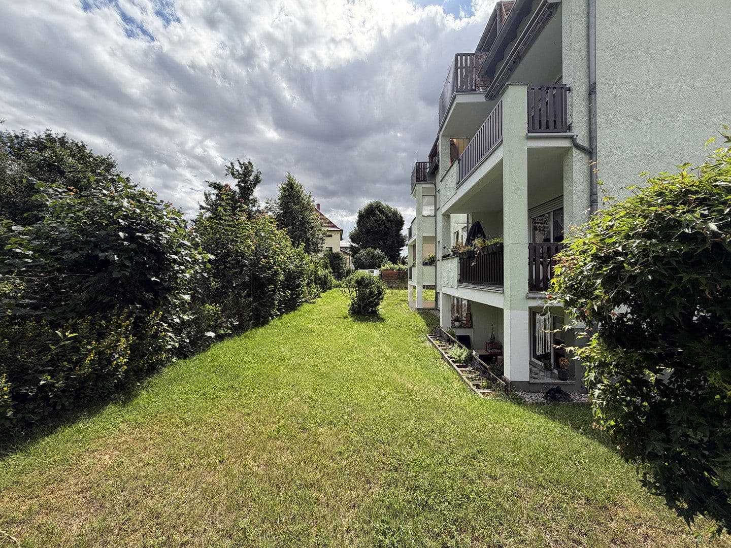 Prodej bytu 3+1 80 m², Lutherstraße 9c, Großröhrsdorf, Sasko Prodej bytu 3+1 80 m², Lutherstraße 9c, Großröhrsdorf, Sasko