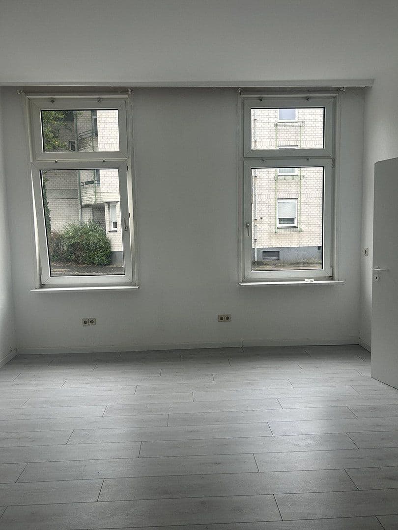 Pronájem kanceláře 100 m², Schützenstraße 28, Remscheid, Severní Porýní-Vestfálsko Pronájem kanceláře 100 m², Schützenstraße 28, Remscheid, Severní Porýní-Vestfálsko