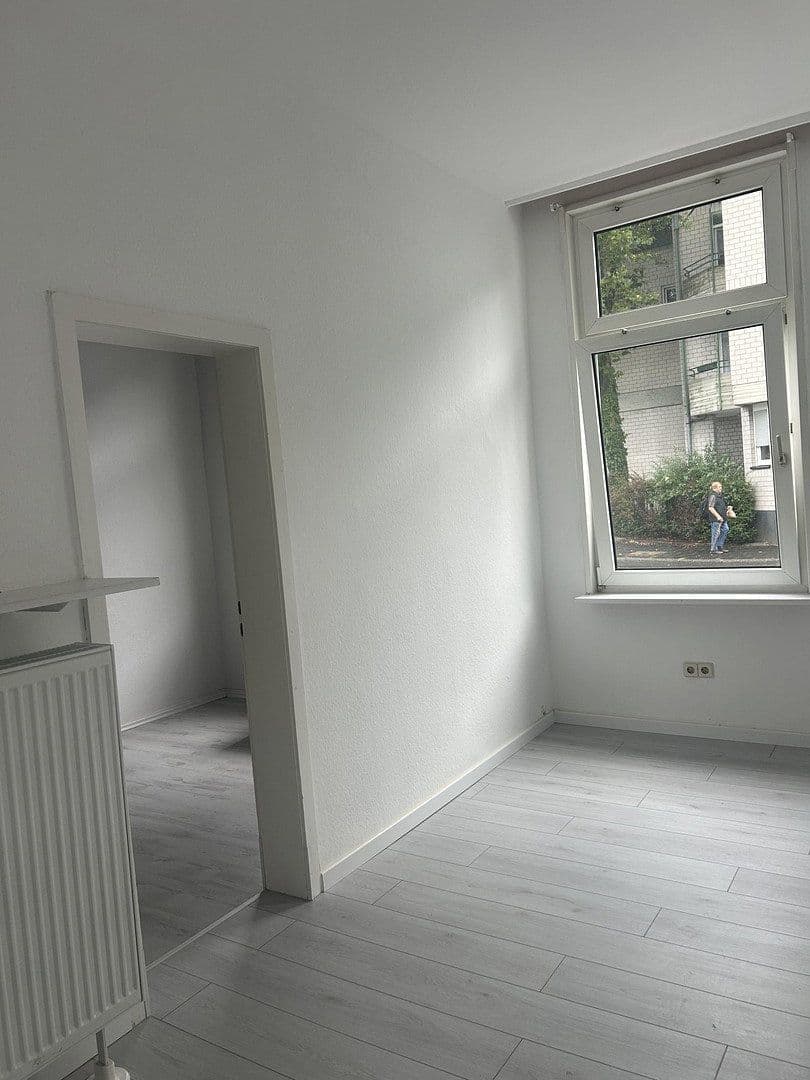 Pronájem kanceláře 100 m², Schützenstraße 28, Remscheid, Severní Porýní-Vestfálsko Pronájem kanceláře 100 m², Schützenstraße 28, Remscheid, Severní Porýní-Vestfálsko