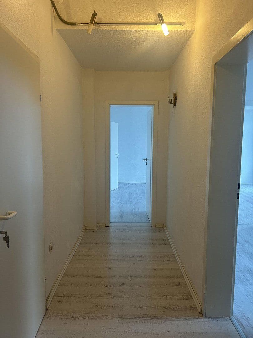 Pronájem kanceláře 100 m², Schützenstraße 28, Remscheid, Severní Porýní-Vestfálsko Pronájem kanceláře 100 m², Schützenstraße 28, Remscheid, Severní Porýní-Vestfálsko
