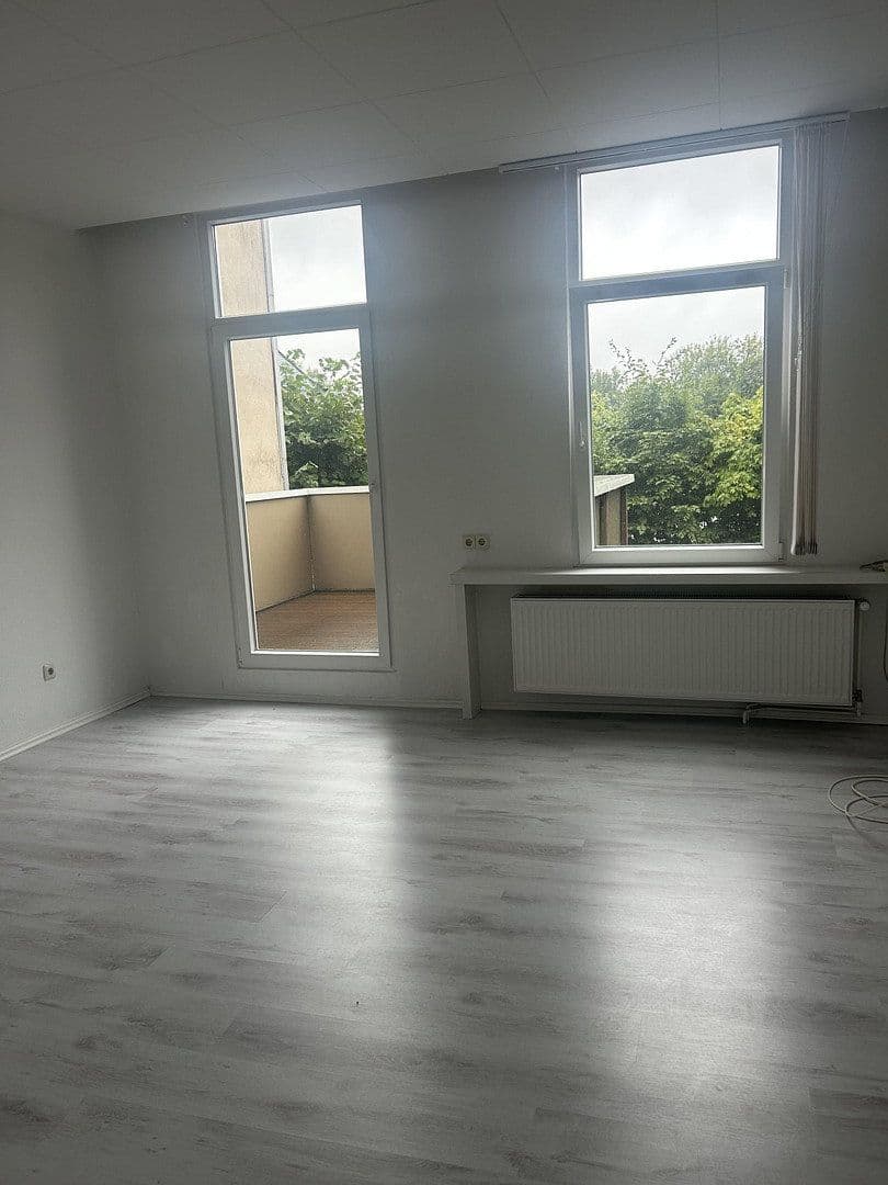 Pronájem kanceláře 100 m², Schützenstraße 28, Remscheid, Severní Porýní-Vestfálsko Pronájem kanceláře 100 m², Schützenstraße 28, Remscheid, Severní Porýní-Vestfálsko