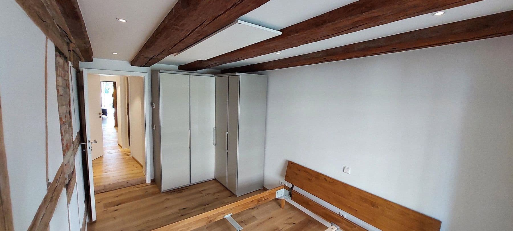 Pronájem bytu 3+1 60 m², Winzergasse 20, Meersburg, Bádensko-Württembersko Pronájem bytu 3+1 60 m², Winzergasse 20, Meersburg, Bádensko-Württembersko