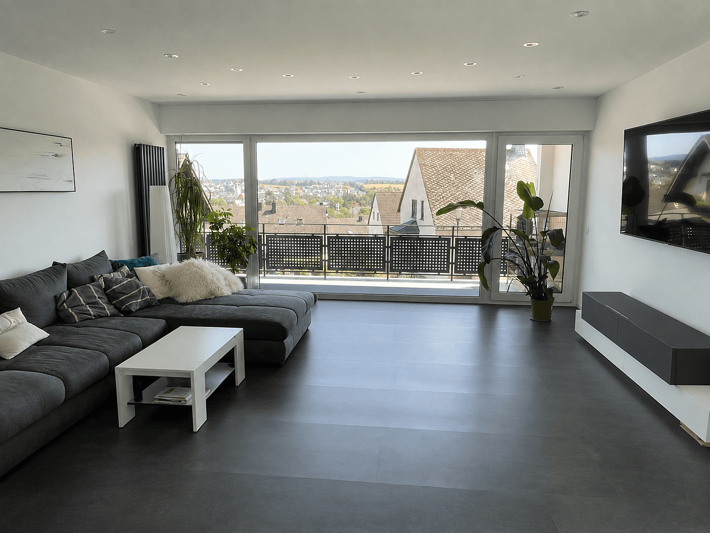 Prodej domu 195 m², pozemek 1.080 m², Föhren, Porýní-Falc Prodej domu 195 m², pozemek 1.080 m², Föhren, Porýní-Falc