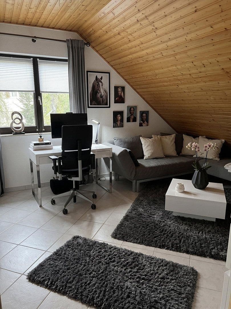 Prodej domu 128 m², pozemek 288 m², Bensheim, Hessen Prodej domu 128 m², pozemek 288 m², Bensheim, Hessen