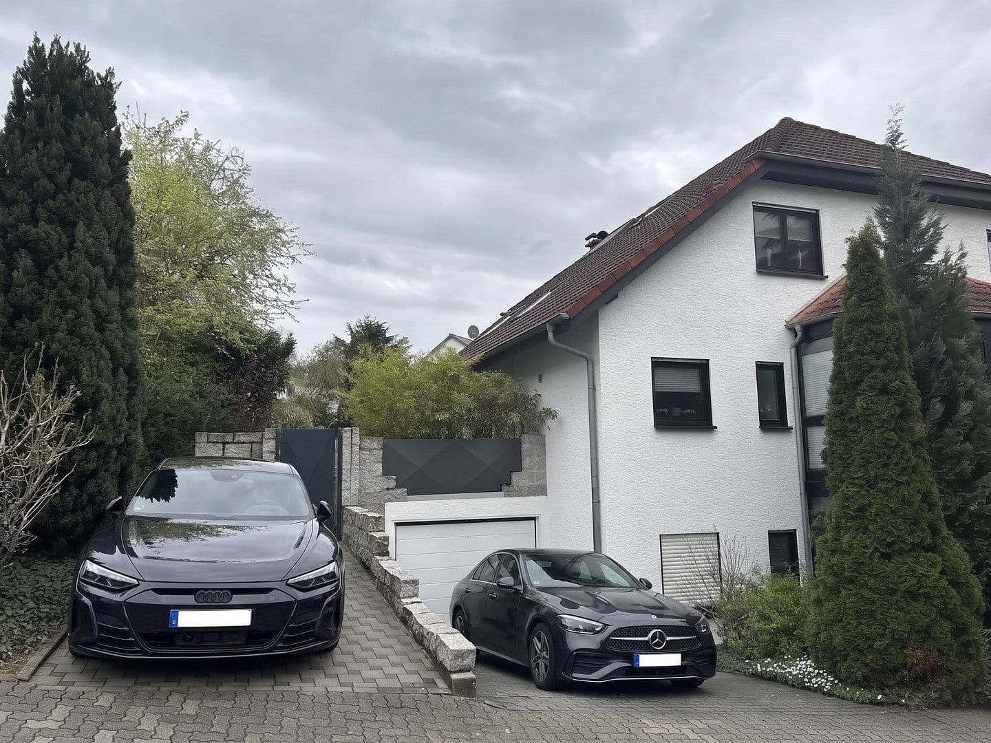 Prodej domu 128 m², pozemek 288 m², Bensheim, Hessen Prodej domu 128 m², pozemek 288 m², Bensheim, Hessen