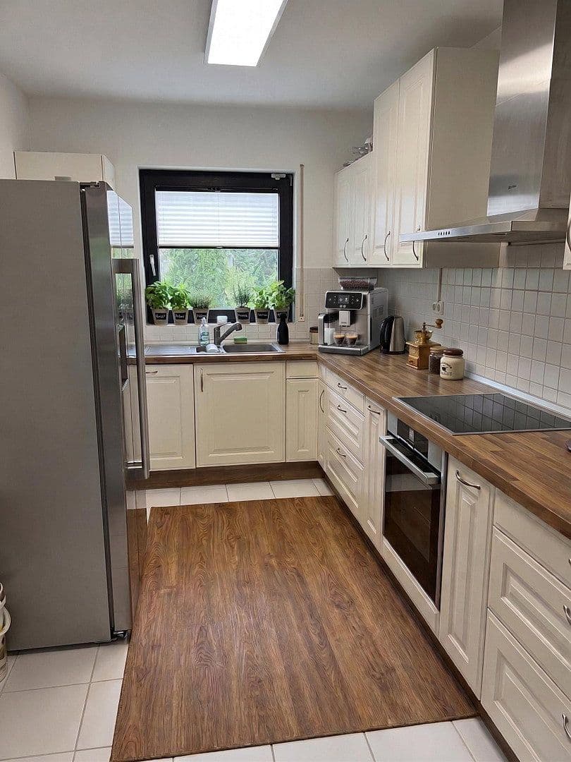 Prodej domu 128 m², pozemek 288 m², Bensheim, Hessen Prodej domu 128 m², pozemek 288 m², Bensheim, Hessen
