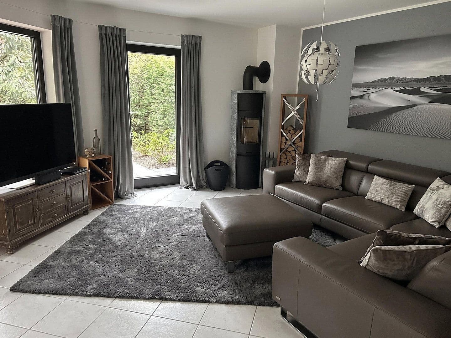 Prodej domu 128 m², pozemek 288 m², Bensheim, Hessen Prodej domu 128 m², pozemek 288 m², Bensheim, Hessen