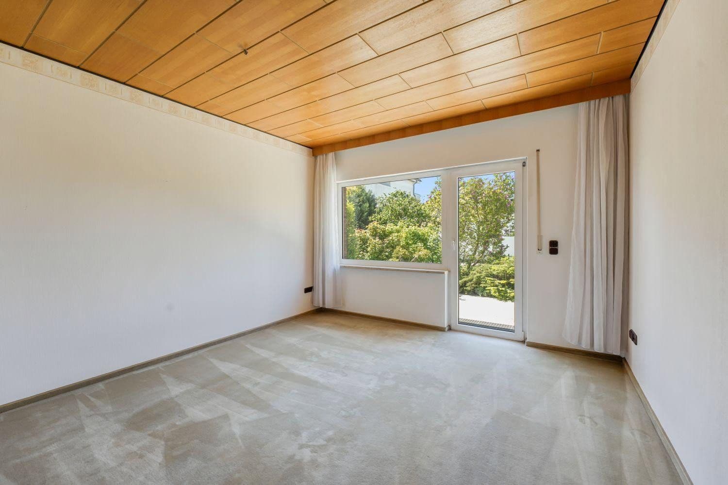 Prodej domu 323 m², pozemek 1.087 m², Lübeck, Šlesvicko-Holštýnsko Prodej domu 323 m², pozemek 1.087 m², Lübeck, Šlesvicko-Holštýnsko